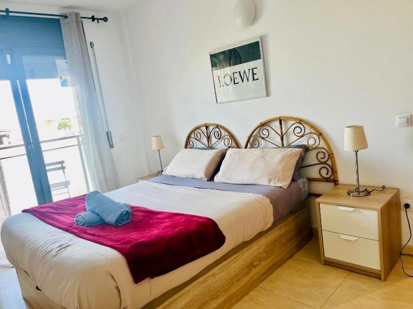 Daire Deltebre Apartamentos
